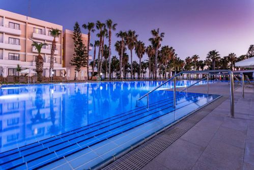 Louis Phaethon Beach - Swimming Pool